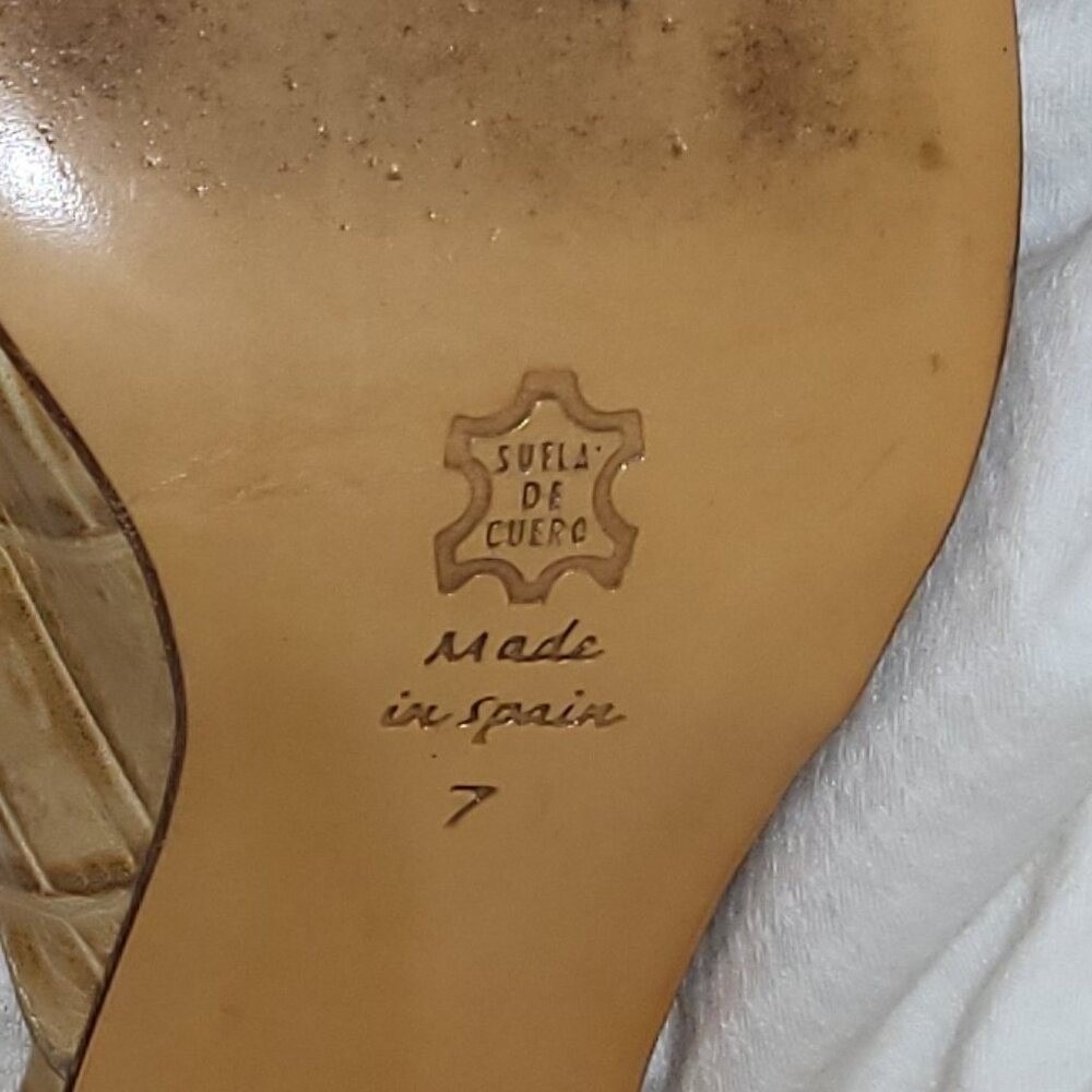 Zinda of Spain Beige Tan Croc-skin Pattern Sandals / Slides with Heels - 7 - Picture 6 of 6